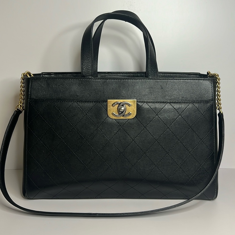 CHANEL Straight Line Shopping Tote black leather